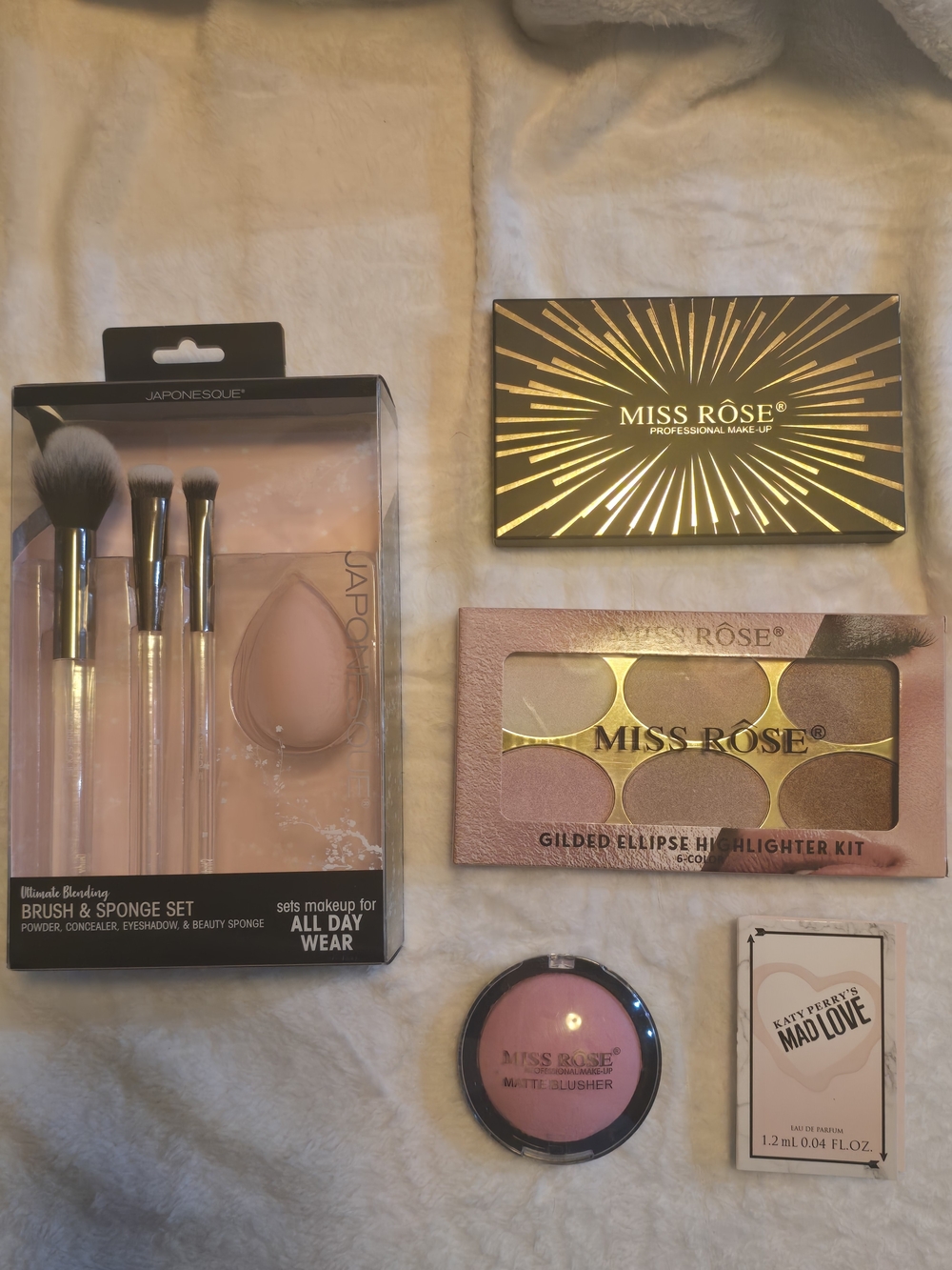 Japonesque & Miss Rose Beauty Bundle